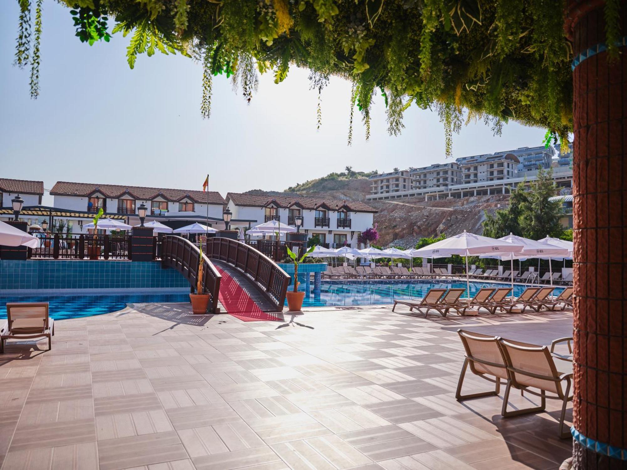 Noxinn Hotels Club Ultra All Inclusive Konaklı Exterior foto